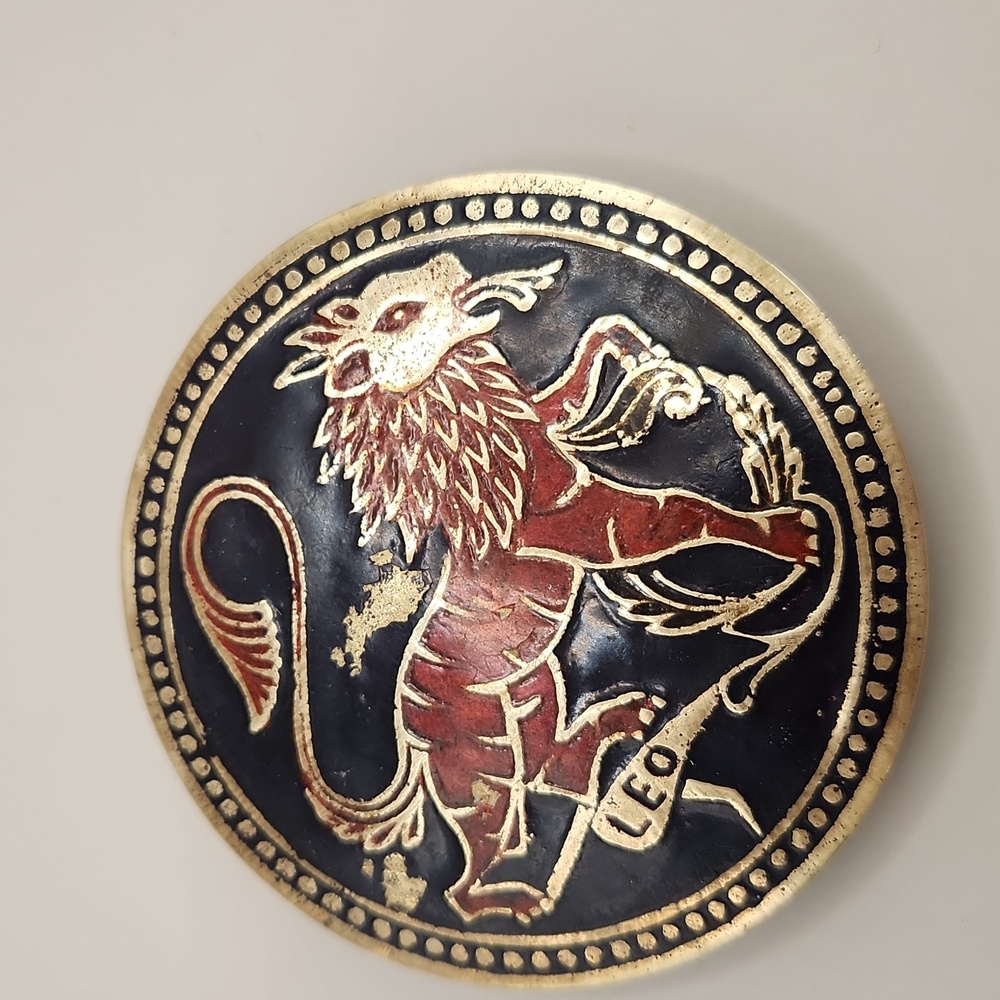 Vintage Leo Lion Zodiac Sign Brass Belt Buckle Marked India 2.5" Diameter